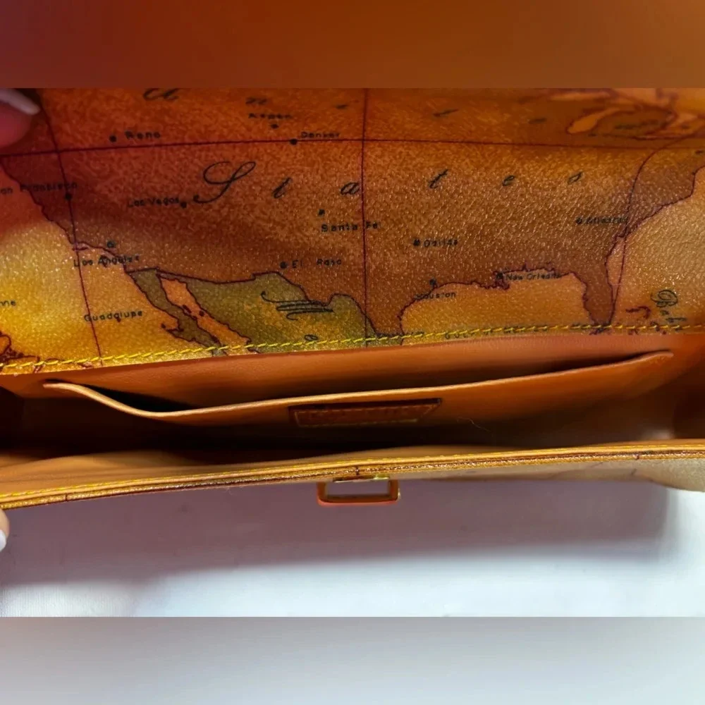 Alviero Martini bag - Picture 5 of 7